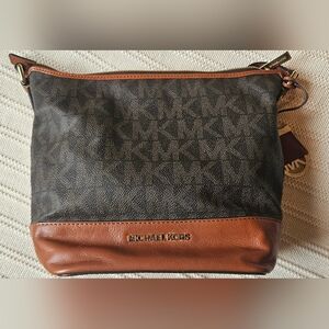 🔥SALE - Michael Kors Monogrammed Crossbody Bag